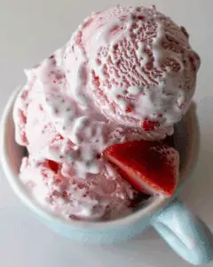 Creamy Homemade Strawberry Ice Cream That Tastes Like Summer